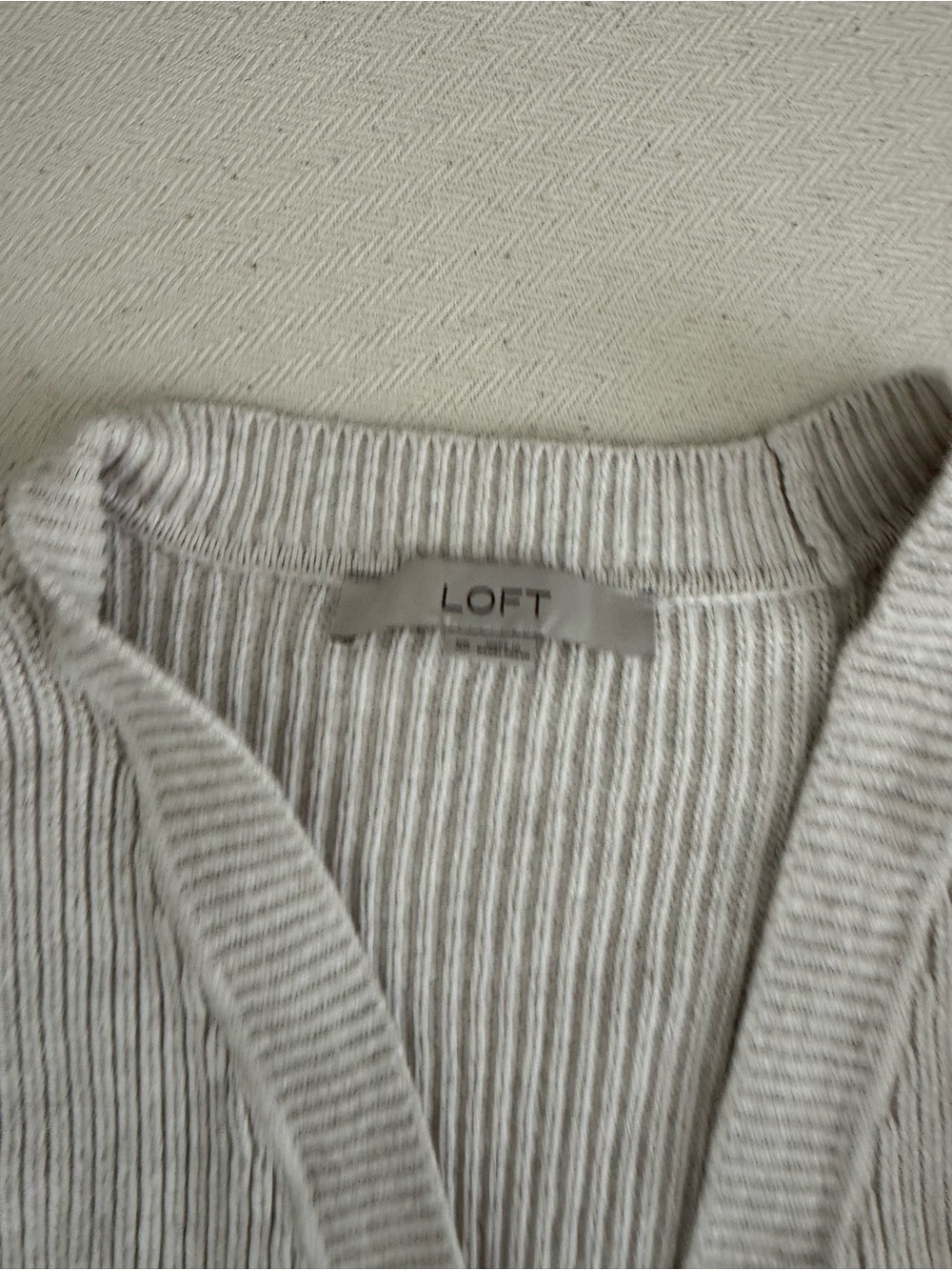 LOFT Cream Ribbed V-Neck Button Cardigan - Picture 2 of 4